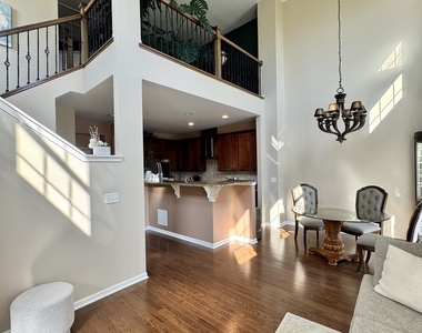 11 E Willow Road - Photo Thumbnail 5