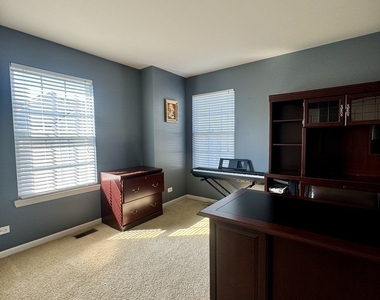 11 E Willow Road - Photo Thumbnail 20