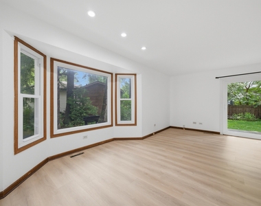 152 Dunbar Lane - Photo Thumbnail 1