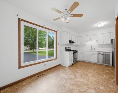152 Dunbar Lane - Photo Thumbnail 3