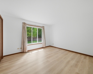 152 Dunbar Lane - Photo Thumbnail 7