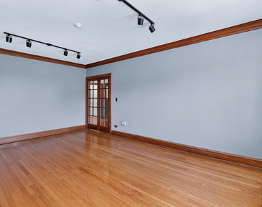 438 N Main Street - Photo Thumbnail 4