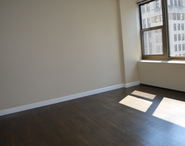 535 N Michigan Avenue - Photo Thumbnail 6