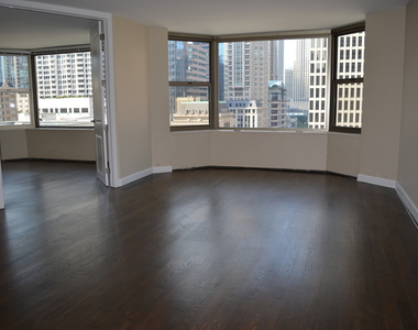 535 N Michigan Avenue - Photo Thumbnail 5