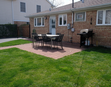 891 E Grant Drive - Photo Thumbnail 8