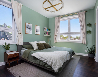 2646 W Augusta Boulevard - Photo Thumbnail 6