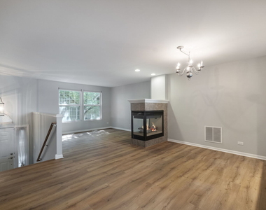 113 Blackhawk Court - Photo Thumbnail 9