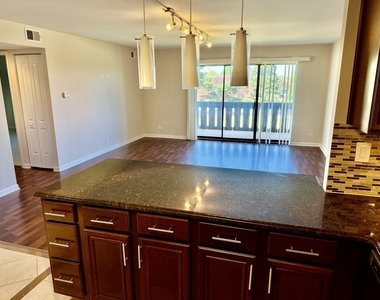 13000 Heiden Circle - Photo Thumbnail 8