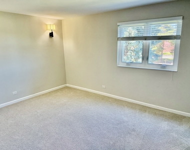 13000 Heiden Circle - Photo Thumbnail 12