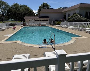 13000 Heiden Circle - Photo Thumbnail 3