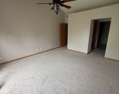 1449 Whitespire Court - Photo Thumbnail 6