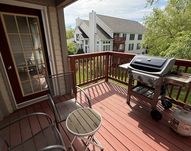 1449 Whitespire Court - Photo Thumbnail 4