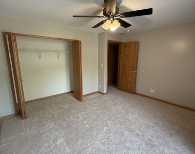 1449 Whitespire Court - Photo Thumbnail 8