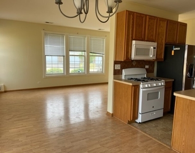 478 Brookside Drive - Photo Thumbnail 1