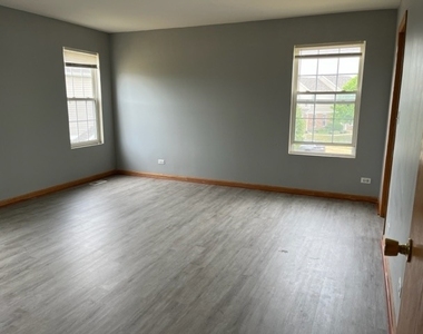 478 Brookside Drive - Photo Thumbnail 6