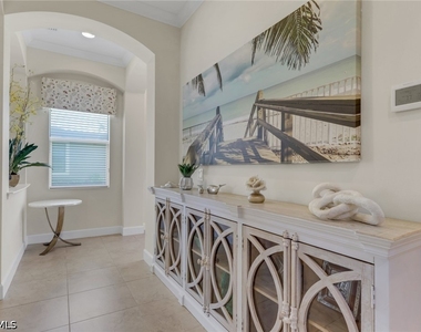 9142 Isla Bella Circle - Photo Thumbnail 1