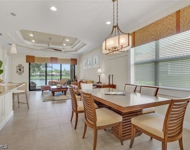 9142 Isla Bella Circle - Photo Thumbnail 6