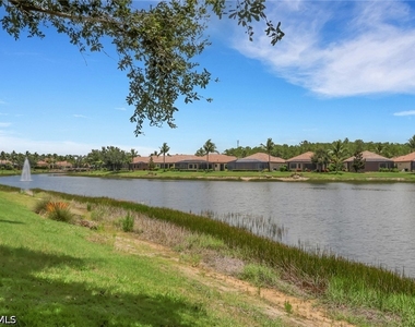 9142 Isla Bella Circle - Photo Thumbnail 24