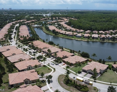 9142 Isla Bella Circle - Photo Thumbnail 29