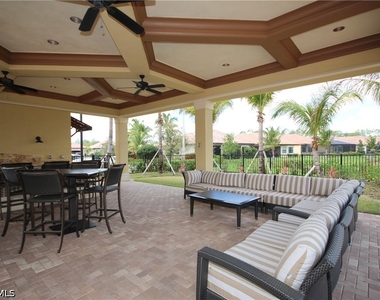 9142 Isla Bella Circle - Photo Thumbnail 39