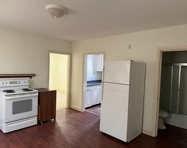 61 Laurel - Photo Thumbnail 3
