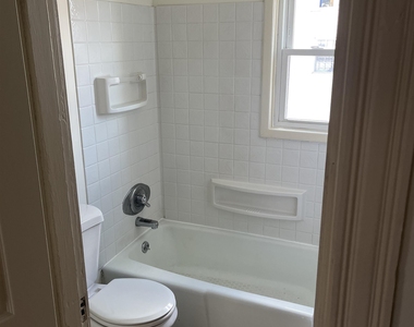 61 Laurel - Photo Thumbnail 5
