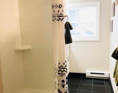 436 Kennard - Photo Thumbnail 8