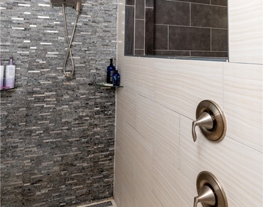 10600 Mcgregor Boulevard - Photo Thumbnail 16