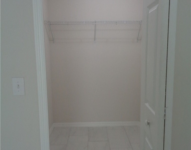 3816 Sw 15th Place - Photo Thumbnail 14