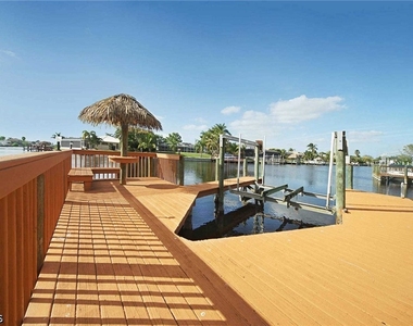 5020 Sw 17th Avenue - Photo Thumbnail 24
