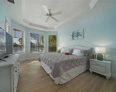 5020 Sw 17th Avenue - Photo Thumbnail 11