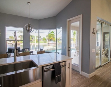 5020 Sw 17th Avenue - Photo Thumbnail 21