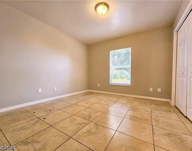 230 Hightower Avenue S - Photo Thumbnail 15