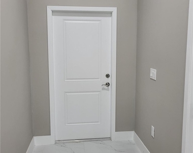 1518 Nelson Road N - Photo Thumbnail 14