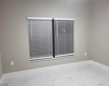 1518 Nelson Road N - Photo Thumbnail 13