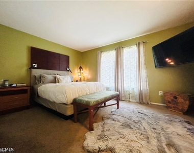 6324 Panther Lane - Photo Thumbnail 12