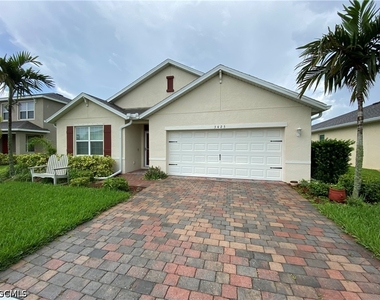 3425 Cancun Court - Photo Thumbnail 21