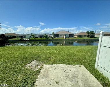 704 Se 6th Terrace - Photo Thumbnail 13