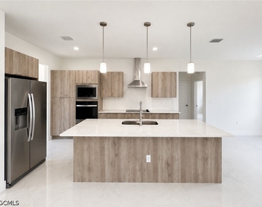 8034 Life Circle - Photo Thumbnail 1
