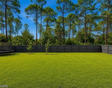 8034 Life Circle - Photo Thumbnail 12