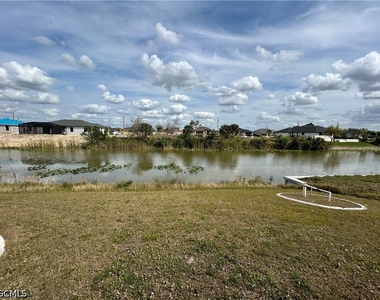 1405 Ne 5th Place - Photo Thumbnail 25