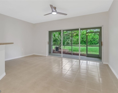 8189 Pacific Beach Drive - Photo Thumbnail 9