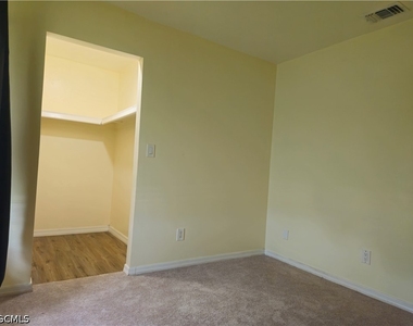 4020 26th Street Sw - Photo Thumbnail 7