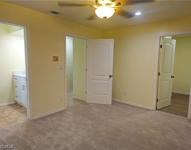 4020 26th Street Sw - Photo Thumbnail 12