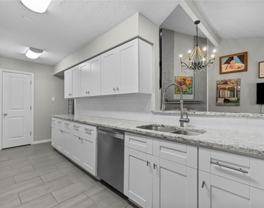 59 Hideaway Drive - Photo Thumbnail 8
