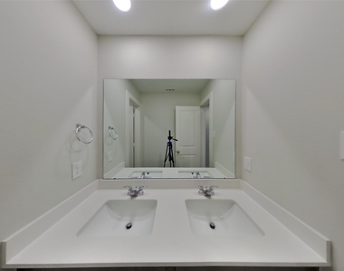 22847 Terrazzo Drive - Photo Thumbnail 13