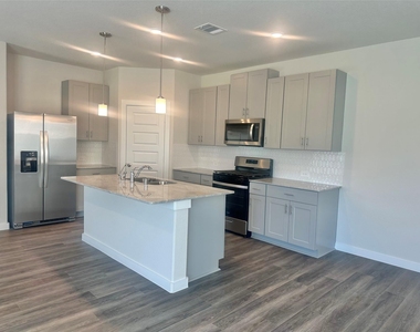 9458 Herons Preserve - Photo Thumbnail 14