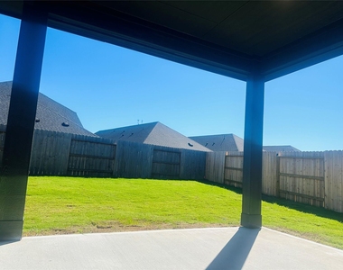 9458 Herons Preserve - Photo Thumbnail 15