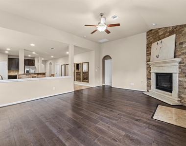 9974 Stone Creek Lane - Photo Thumbnail 20