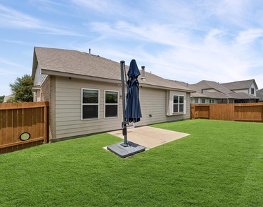 9974 Stone Creek Lane - Photo Thumbnail 6